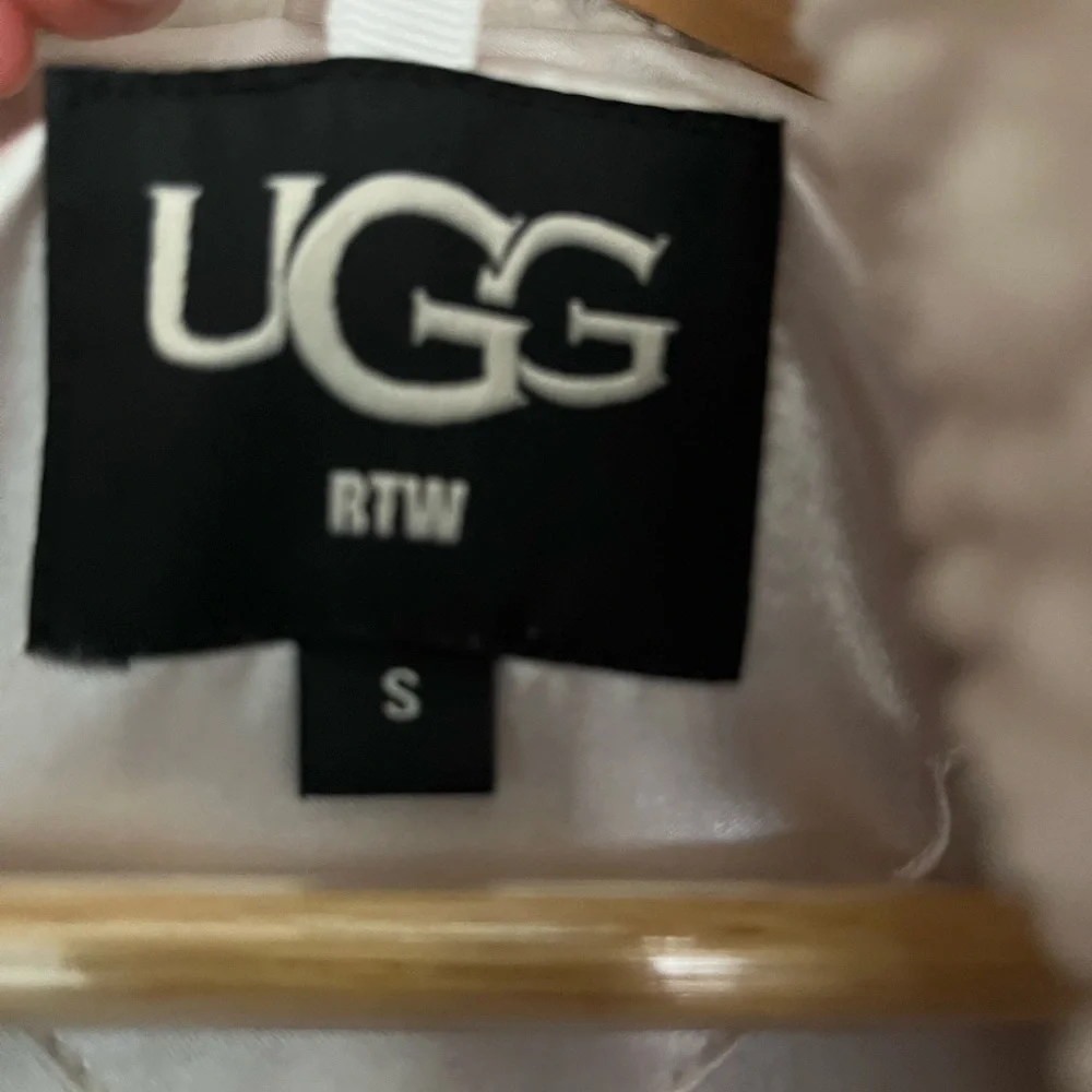 UGG Women's Off-White Teddy Jacket - Picture 2 of 3
